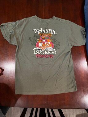 Buc-ee's Thanksgiving Shirt - L
